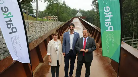 Pasarela de Miramón. Pasarela de Miramón.