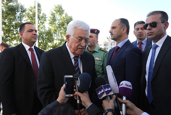 Abás se reúne con el enviado especial de la UE para debatir sobre la iniciativa de París Abás se reúne con el enviado especial de la UE para debatir sobre la iniciativa de París