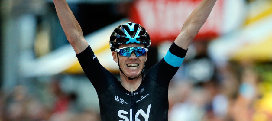 Froome celebra su victoria Froome celebra su victoria