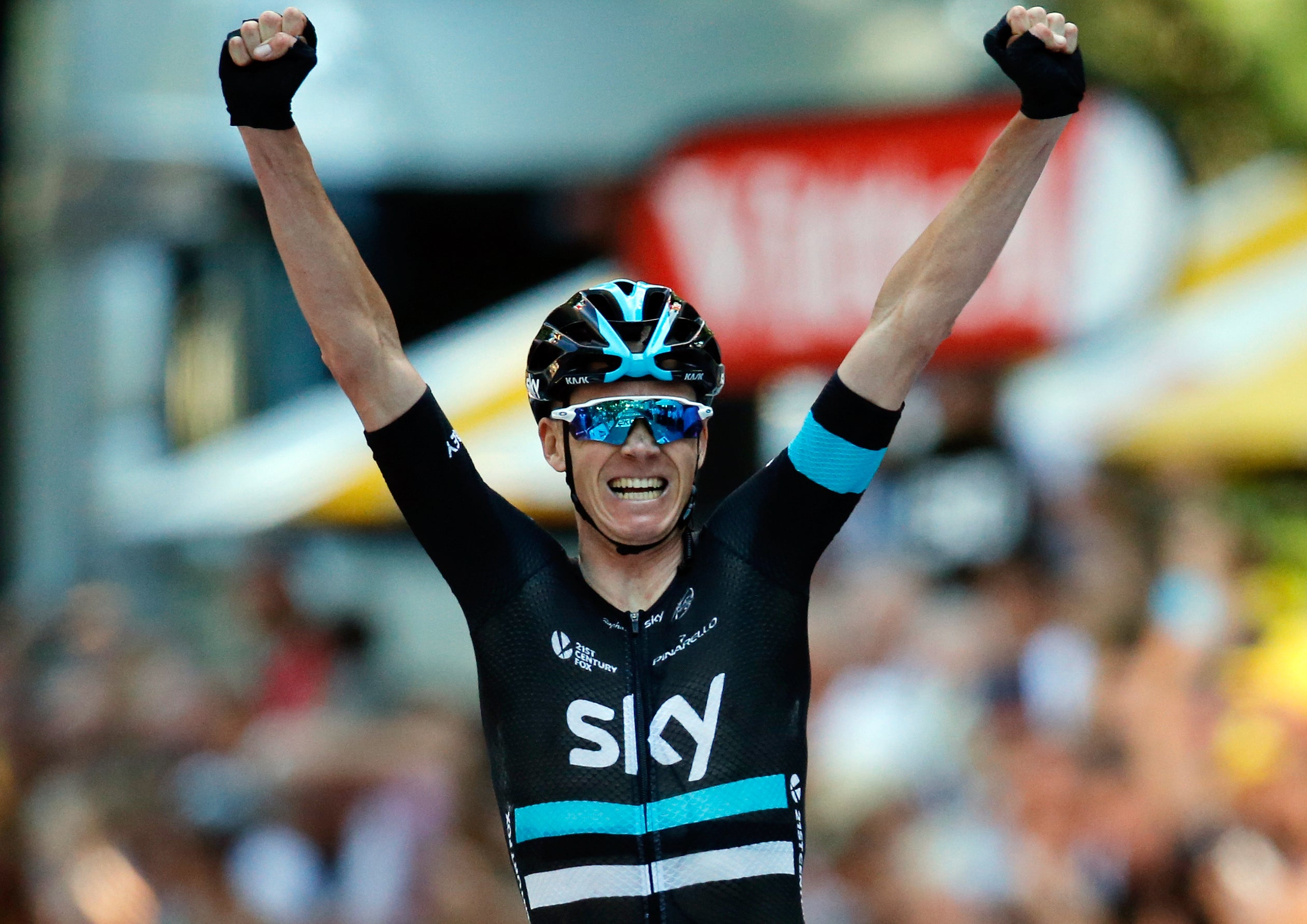 Chris Froome se lleva la undécima etapa y se acerca a Nairo Quintana en la general Chris Froome se lleva la undécima etapa y se acerca a Nairo Quintana en la general