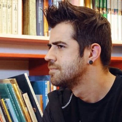 Auron Play, uno de los youtubers más conocidos de España Auron Play, uno de los youtubers más conocidos de España