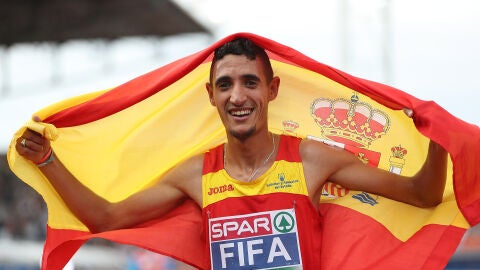 Ilias Fifa celebra el oro en el 5.000