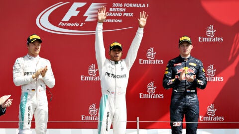 El podio del GP de Gran Breta&ntilde;a