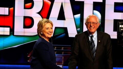 Hillary Clinton y Bernie Sanders