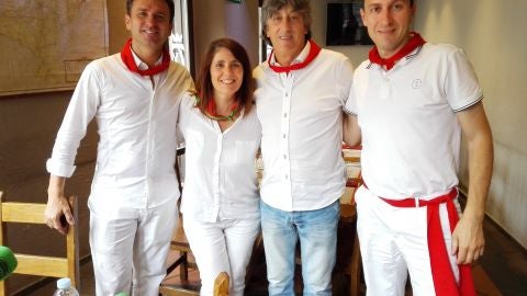 Jos&eacute; Andr&eacute;s Palacios, Marisa Lacabe, Mart&iacute;n, Saralegui