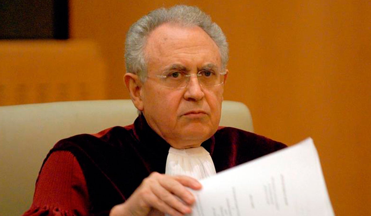 El abogado general de la UE, a favor de que los bancos no devuelvan la totalidad de las cláusulas suelo El abogado general de la UE, a favor de que los bancos no devuelvan la totalidad de las cláusulas suelo