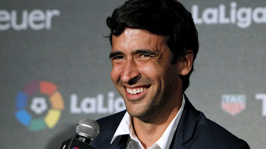 Ra&uacute;l Gonz&aacute;lez, durante un acto de la Liga