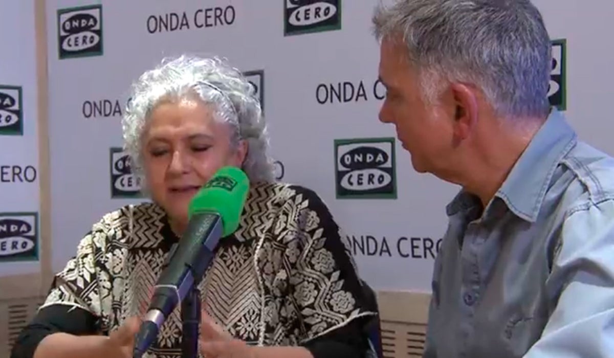 La última pregunta a Laura Esquivel: ¿Por qué 'El diario de Tita' es una obra manuscrita? La última pregunta a Laura Esquivel: ¿Por qué 'El diario de Tita' es una obra manuscrita?