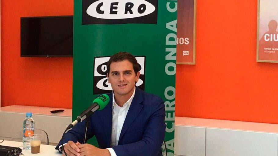 Albert Rivera durante su entrevista con Carlos Alsina