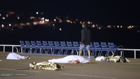 Primeras im&aacute;genes del ataque terrorista en Niza