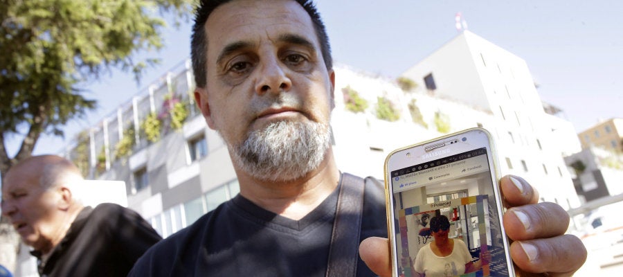 Piero, el italiano que busca desesperadamente a su mujer en todos los hospitales de Niza Piero, el italiano que busca desesperadamente a su mujer en todos los hospitales de Niza