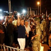 Protestas en Turquía contra el golpe de Estado
