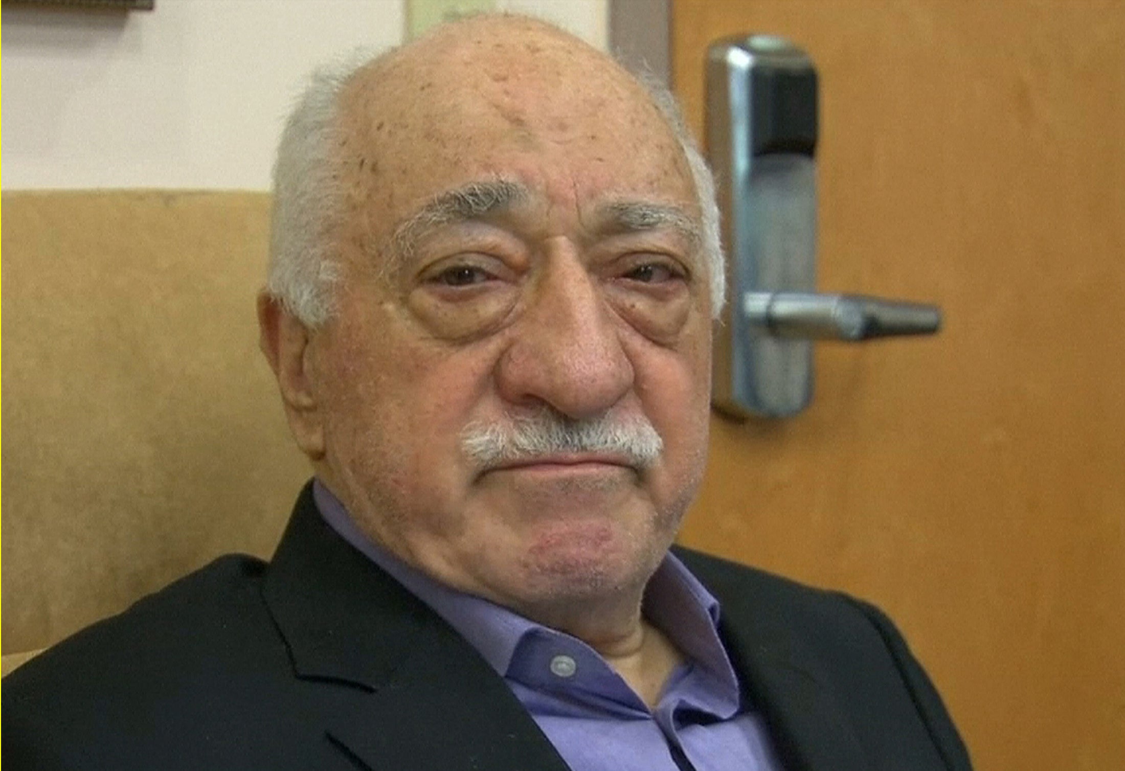 Fethullah Gulen: "Puede que el golpe de Estado de Turquía haya sido simulado" Fethullah Gulen: "Puede que el golpe de Estado de Turquía haya sido simulado"
