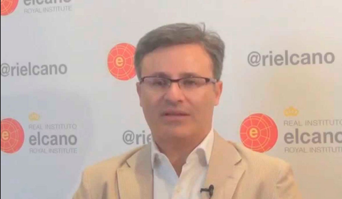 Haizam Amirah Fernández: "Hay quien sugiere que ha sido un autogolpe para el propio fortalecimiento de Erdogan" Haizam Amirah Fernández: "Hay quien sugiere que ha sido un autogolpe para el propio fortalecimiento de Erdogan"