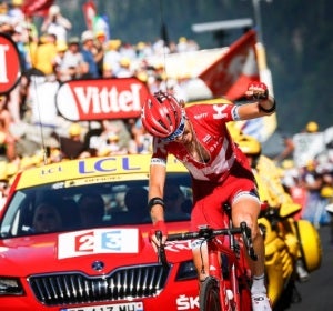 Zakarin celebra su victoria Zakarin celebra su victoria