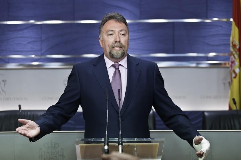 Foro Asturias defiende ante el Rey cambiar la ley para que gobierne la lista más votada Foro Asturias defiende ante el Rey cambiar la ley para que gobierne la lista más votada