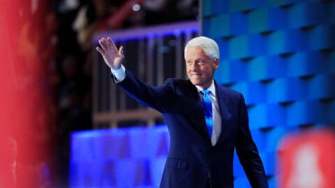 Bill Clinton, en un discurso de su mujer.