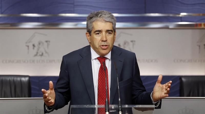 Homs cree que el menos rotundo de los "noes" dados por el PSOE es el de intentar un "Gobierno alternativo" Homs cree que el menos rotundo de los "noes" dados por el PSOE es el de intentar un "Gobierno alternativo"