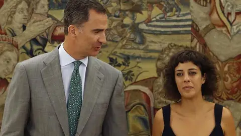 El rey Felipe recibió en el Palacio de la Zarzuela a la diputada de En Marea-Podemos, Alexandra Fernández El rey Felipe recibió en el Palacio de la Zarzuela a la diputada de En Marea-Podemos, Alexandra Fernández