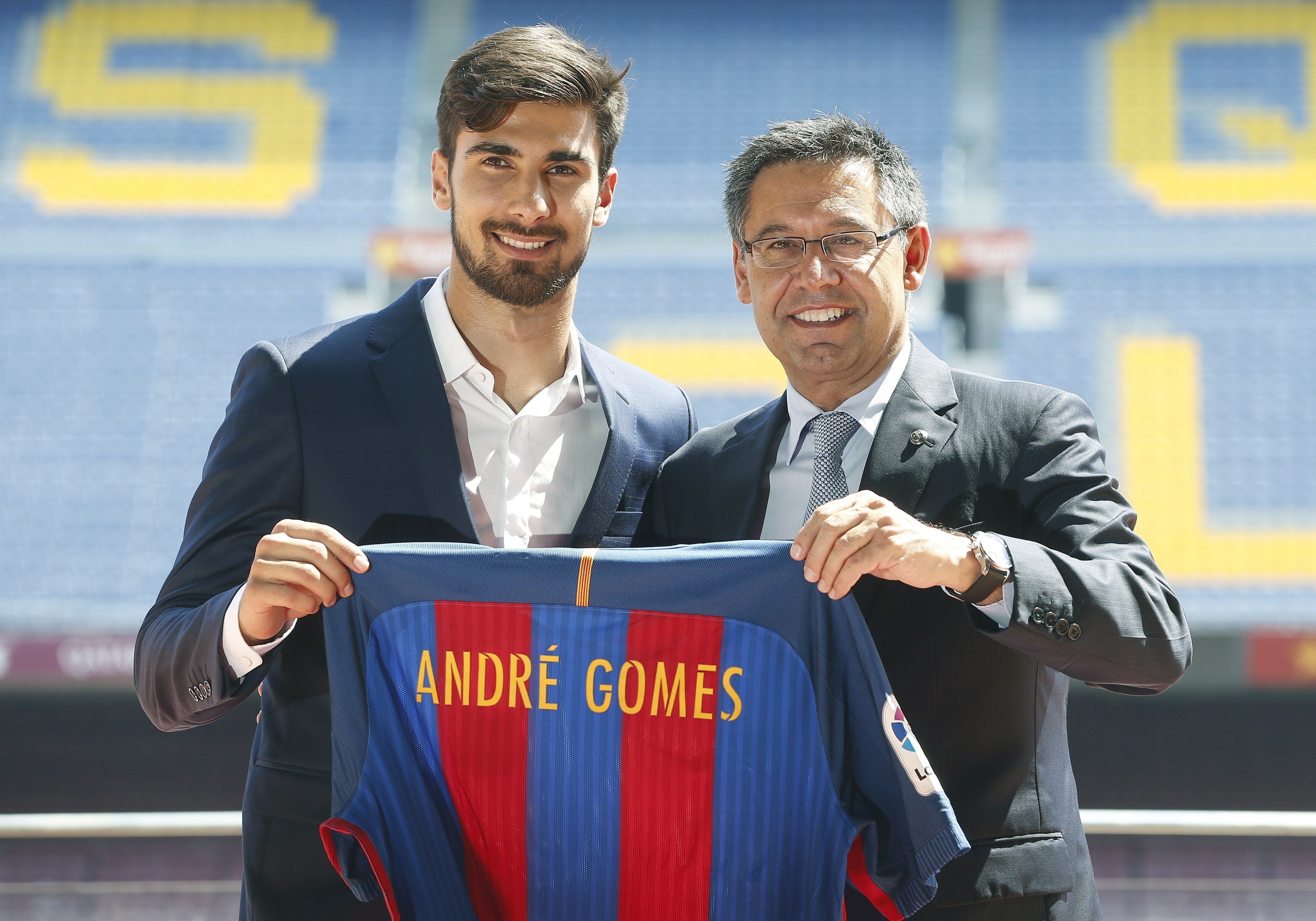 Josep María Bartomeu: "André Gomes es un 'crack' a nivel mundial" Josep María Bartomeu: "André Gomes es un 'crack' a nivel mundial"