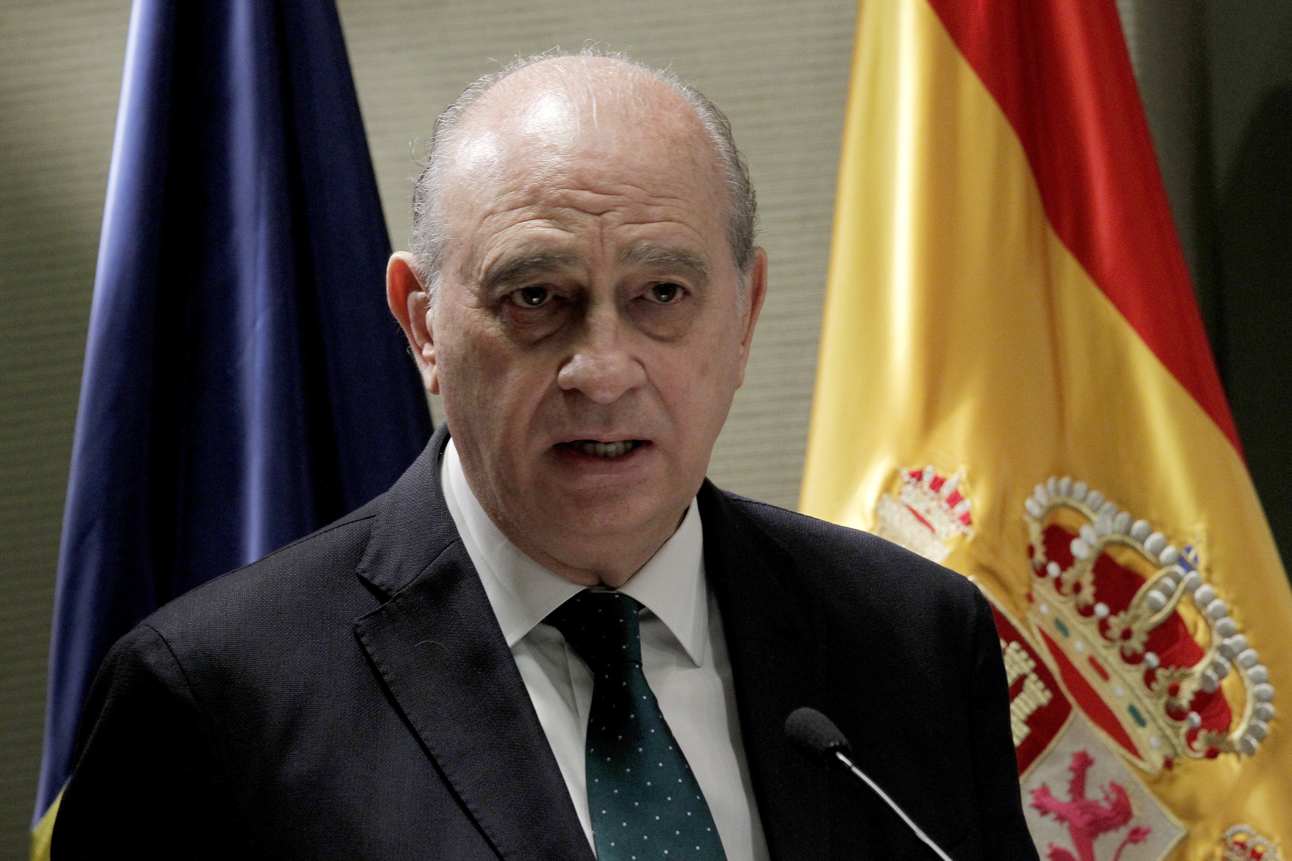 El juez imputa a Jorge Fernández Díaz por el supuesto seguimiento a Bárcenas El juez imputa a Jorge Fernández Díaz por el supuesto seguimiento a Bárcenas