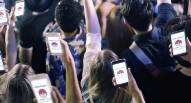 Apoteósica quedada Pokémon Go en la madrileña Puerta del Sol Apoteósica quedada Pokémon Go en la madrileña Puerta del Sol