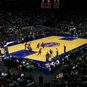 Panorámica del partido de la NBA jugado en el O2 Arena Panorámica del partido de la NBA jugado en el O2 Arena