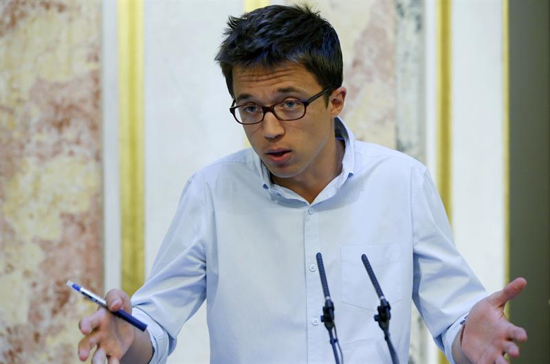 Errejón: "Rivera se ha prestado a blanquear la corrupción del Partido Popular" Errejón: "Rivera se ha prestado a blanquear la corrupción del Partido Popular"