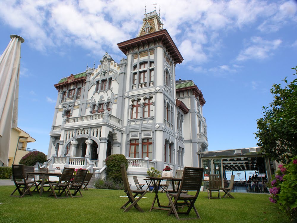 Asturias suma el 2,4% de las pernoctaciones nacionales en abril Asturias suma el 2,4% de las pernoctaciones nacionales en abril