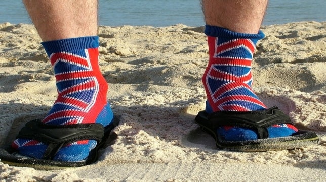 España recibe 9,9 millones de turistas más que en 2020 y se acerca a las cifras de 2019 España recibe 9,9 millones de turistas más que en 2020 y se acerca a las cifras de 2019