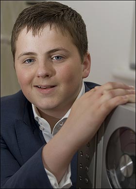 Andrew Johnston, el Got Talent británico que sufrió bullying en el colegio por cantar Andrew Johnston, el Got Talent británico que sufrió bullying en el colegio por cantar