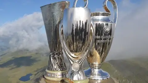 Los trofeos de Europa League, Supercopa y Liga de Campeones Los trofeos de Europa League, Supercopa y Liga de Campeones