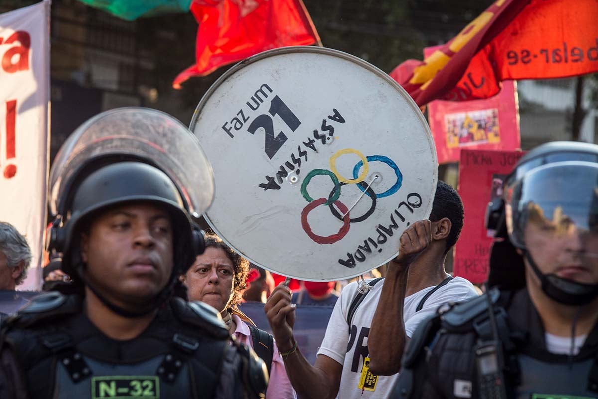 Al menos 35 detenidos en Sao Paulo durante una protesta contra la celebración de los Juegos Olímpicos de Río Al menos 35 detenidos en Sao Paulo durante una protesta contra la celebración de los Juegos Olímpicos de Río