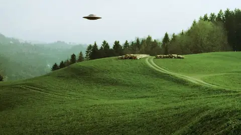 Google Maps capta a dos aviones chinos ¿persiguiendo un OVNI? Google Maps capta a dos aviones chinos ¿persiguiendo un OVNI?