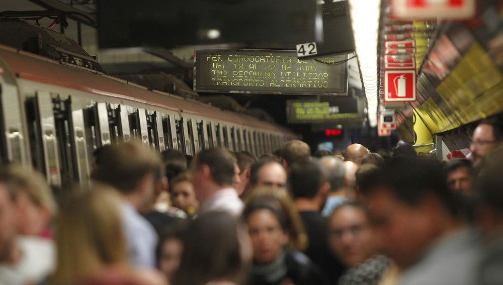 Una imagen del metro de Barcelona. Una imagen del metro de Barcelona.