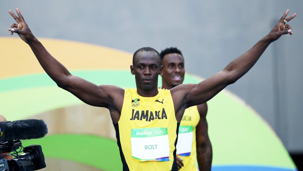 Usain Bolt celebra su victoria en los 100 metros en Río de Janeiro