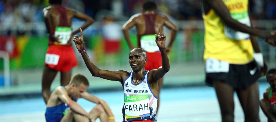 Mo Farah, tras imponerse en los 10.000 m de Río 2016 Mo Farah, tras imponerse en los 10.000 m de Río 2016