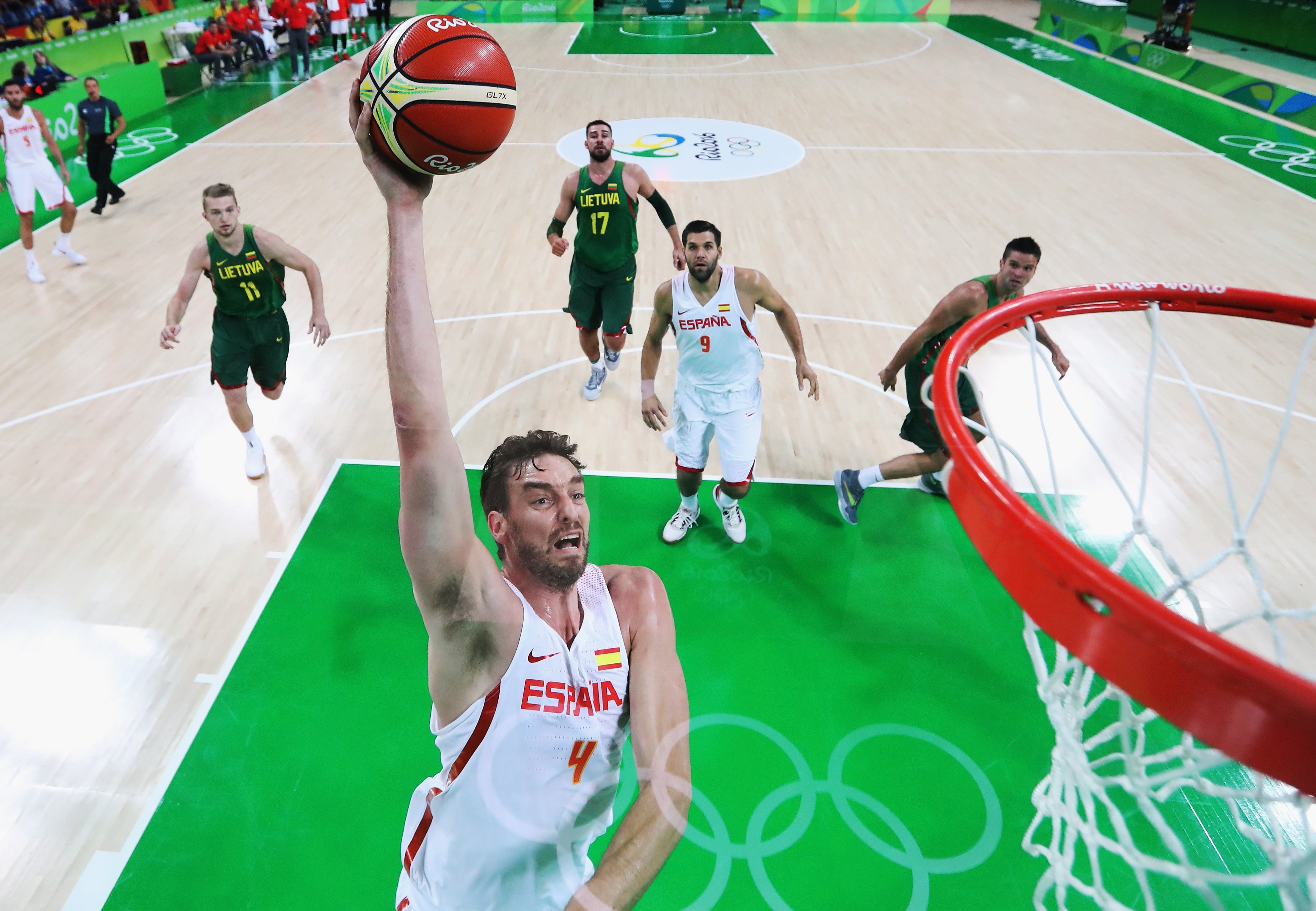 España pisa fuerte y arrolla a una desconocida Lituania España pisa fuerte y arrolla a una desconocida Lituania