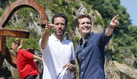 Casado pide a Pedro Sánchez que sea un ''hombre de Estado'' y permita la investidura de Rajoy Casado pide a Pedro Sánchez que sea un ''hombre de Estado'' y permita la investidura de Rajoy