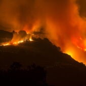 El incendio forestal declarado en el municipio orensano de A Pobra de Trives