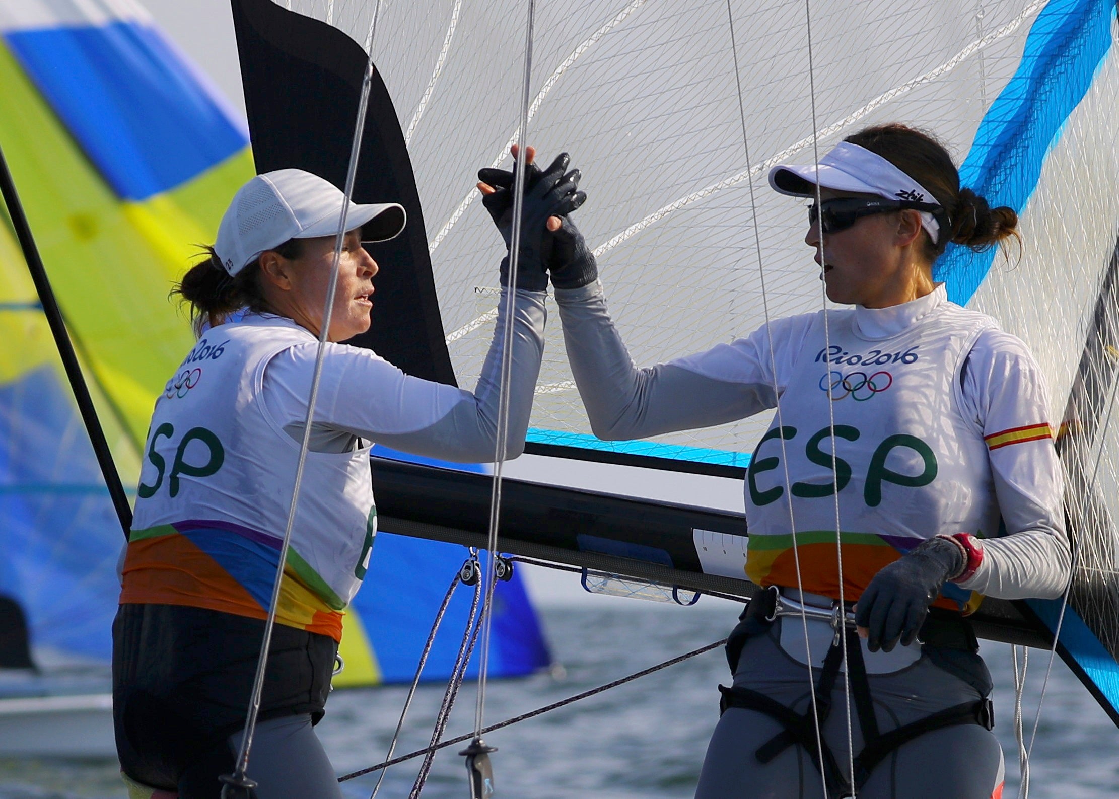 Betanzos y Echegoyen, más cerca de la medalla tras liderar una gran jornada en 49er FX Betanzos y Echegoyen, más cerca de la medalla tras liderar una gran jornada en 49er FX