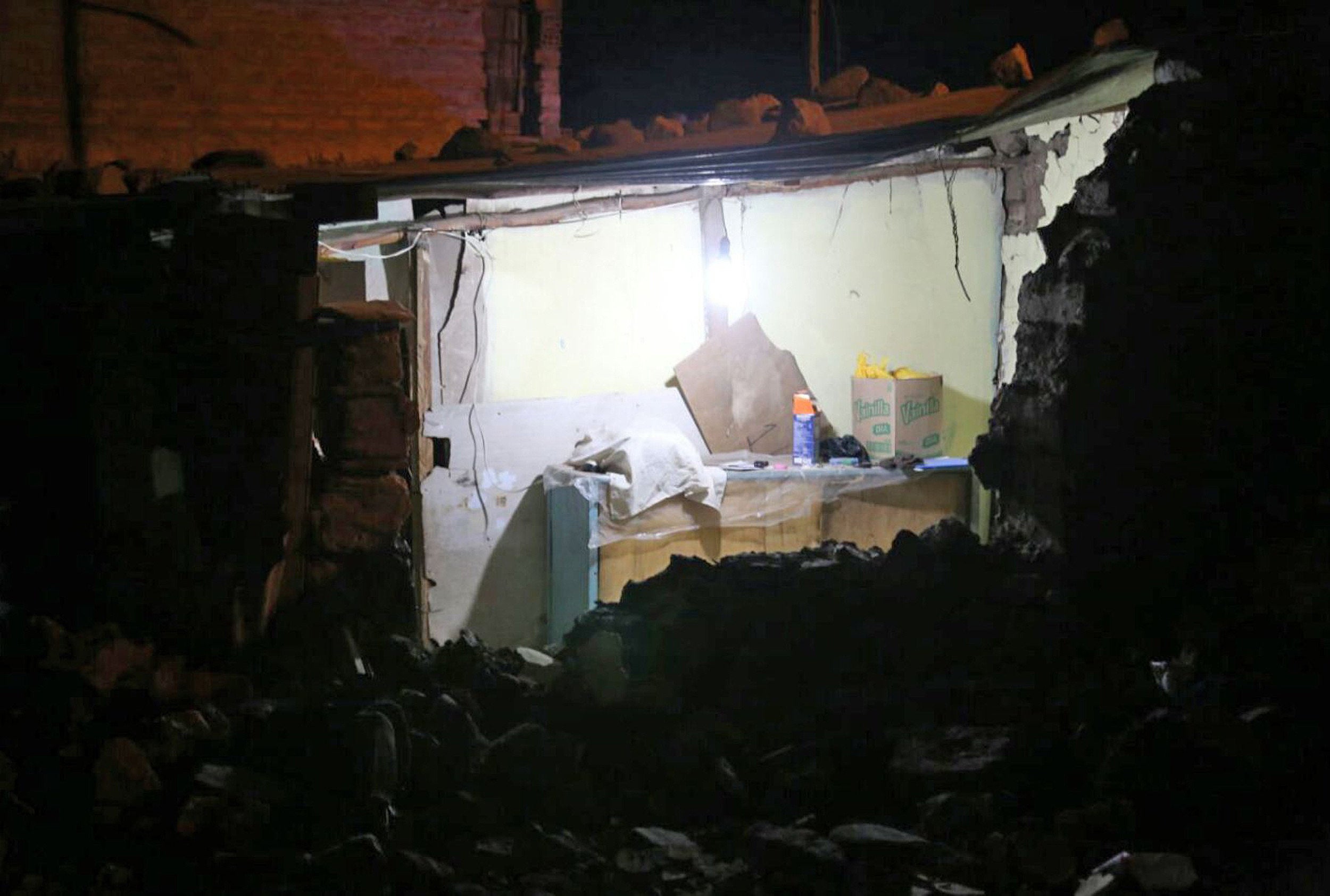 Cuatro muertos, 68 heridos y 1.253 familias damnificadas en el terremoto de Perú Cuatro muertos, 68 heridos y 1.253 familias damnificadas en el terremoto de Perú