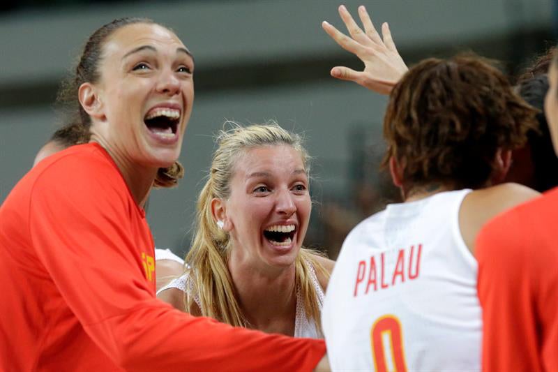 Las jugadoras de España de baloncesto, tras su victoria ante Turquía: "¡Qué final de infarto!" Las jugadoras de España de baloncesto, tras su victoria ante Turquía: "¡Qué final de infarto!"