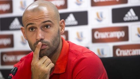 Javier Mascherano en rueda de prensa