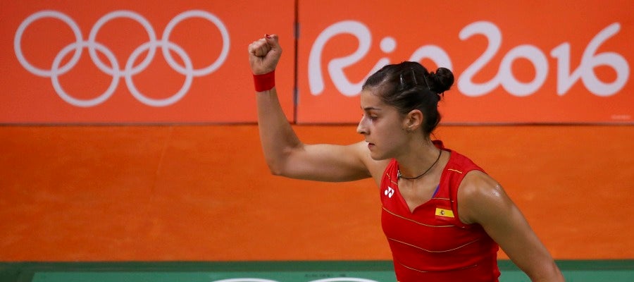 Carolina Marín celebra su victoria en los cuartos de final de Río de Janeiro Carolina Marín celebra su victoria en los cuartos de final de Río de Janeiro