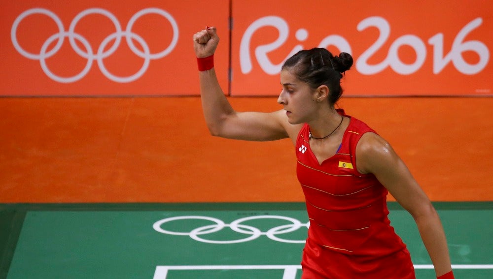 Carolina Marín celebra su victoria en los cuartos de final de Río de Janeiro