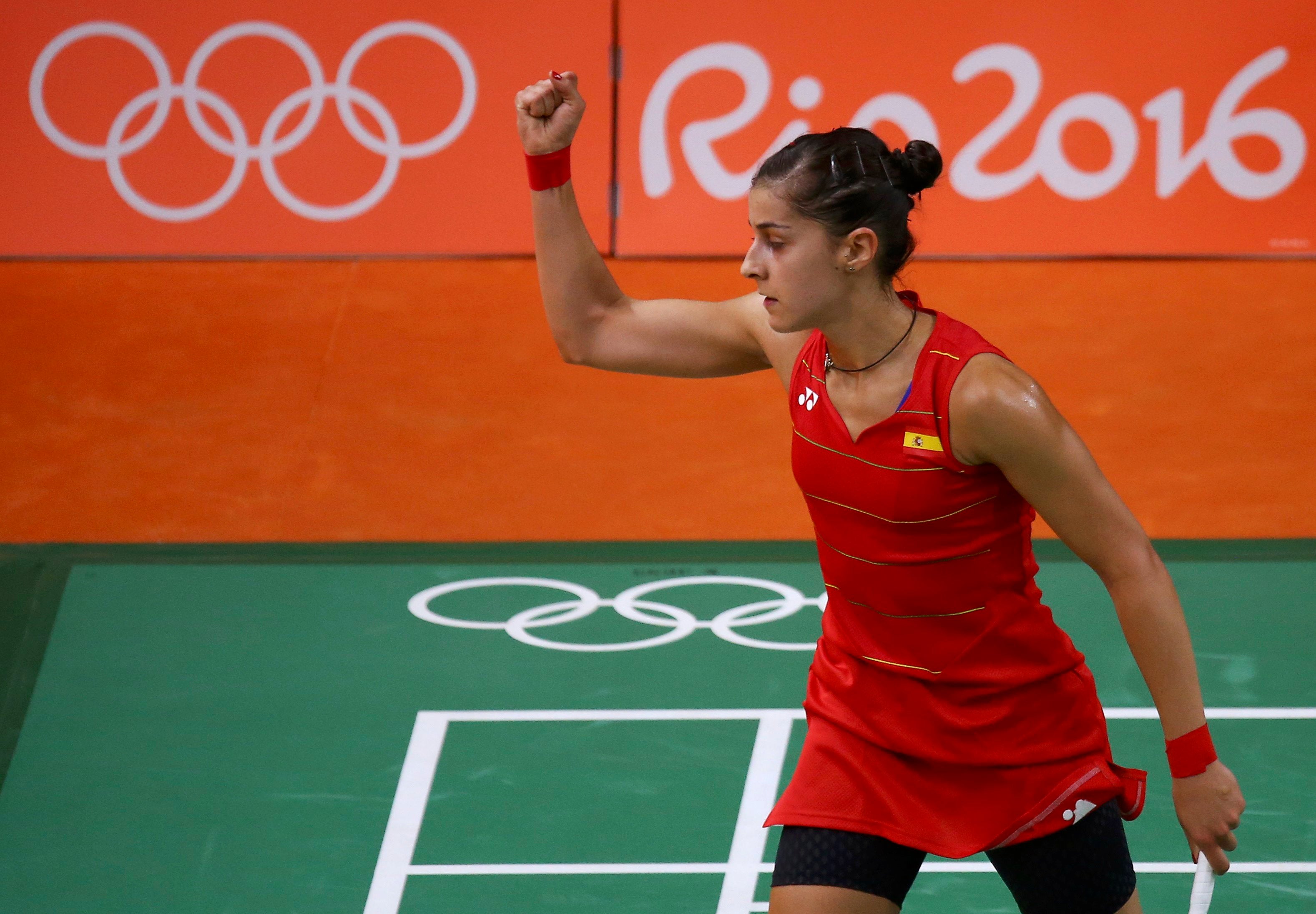 Carolina Marín no da opción a Sung Ji-hyun y se clasifica para la semifinal Carolina Marín no da opción a Sung Ji-hyun y se clasifica para la semifinal