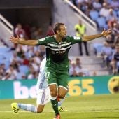 Víctor Díaz celebra su gol con el Leganés