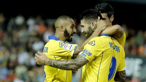 Los jugadores de Las Palmas celebran un gol Los jugadores de Las Palmas celebran un gol