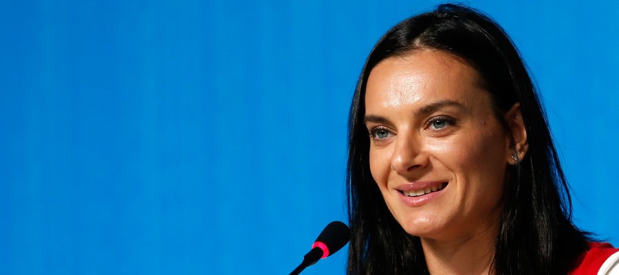 La atleta rusa Yelena Isinbáyeva La atleta rusa Yelena Isinbáyeva